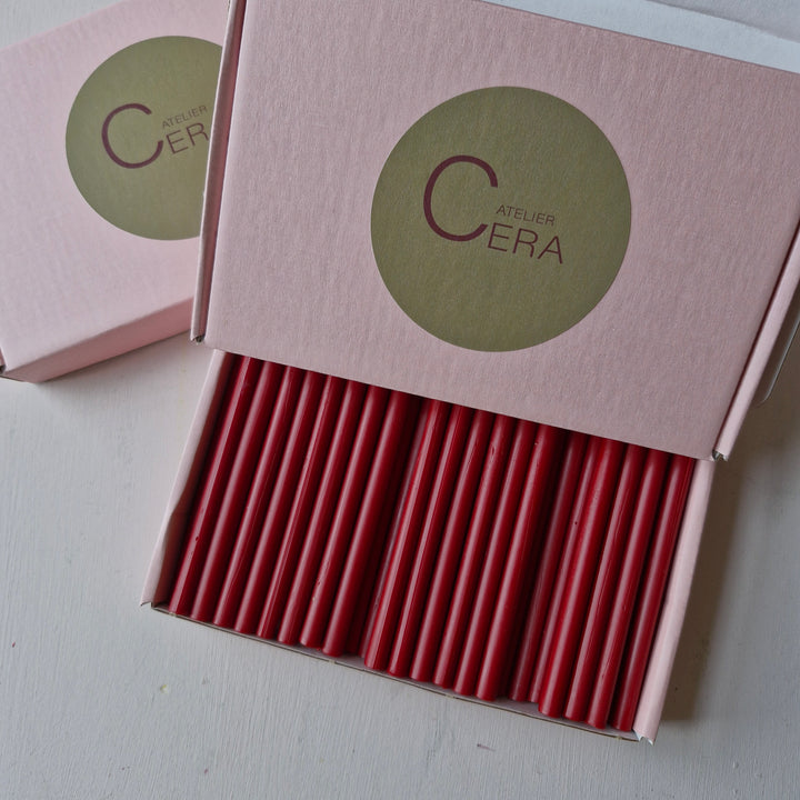 Open box displaying 60 handmade classic red 7mm sealing wax sticks, suitable for glue gun applications and creative projects.